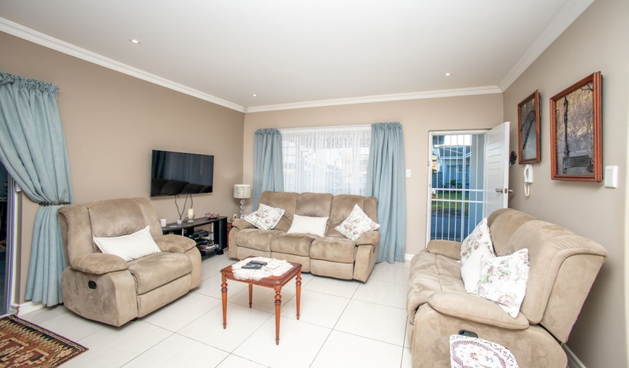 3 Bedroom Property for Sale in Gonubie Eastern Cape